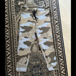 Aerie camo drawstring leggings